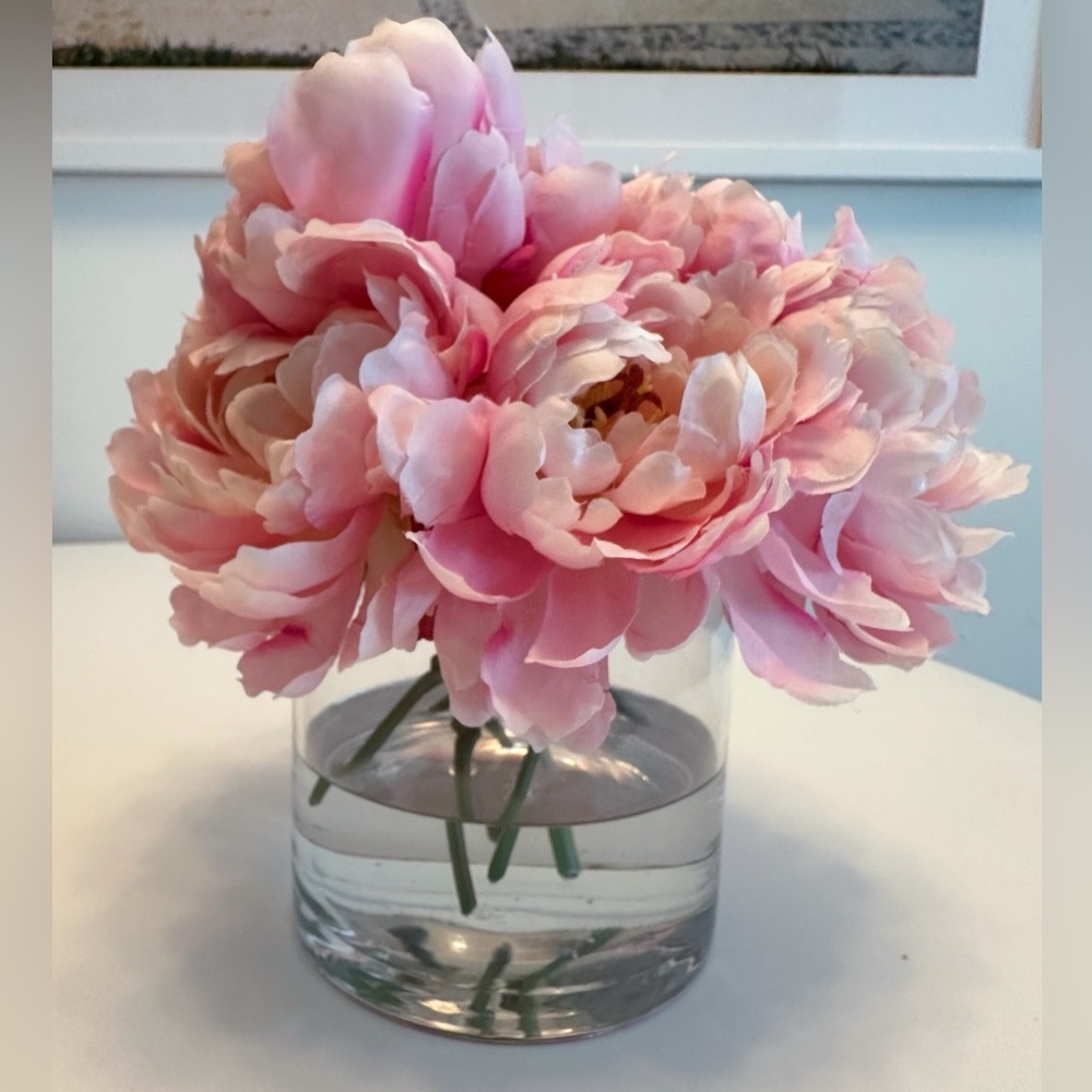 FAUX PINK PEONIES IN GLASS VASE